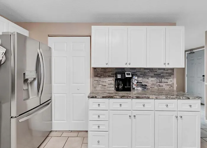 3br 4ba Ground Floor Gulf Getaway *
